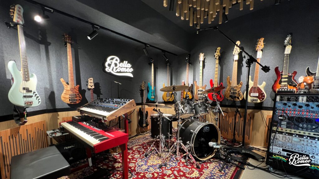 About Bella Romeo Music 1 - Bella Romeo Music - Bella Romeo Music