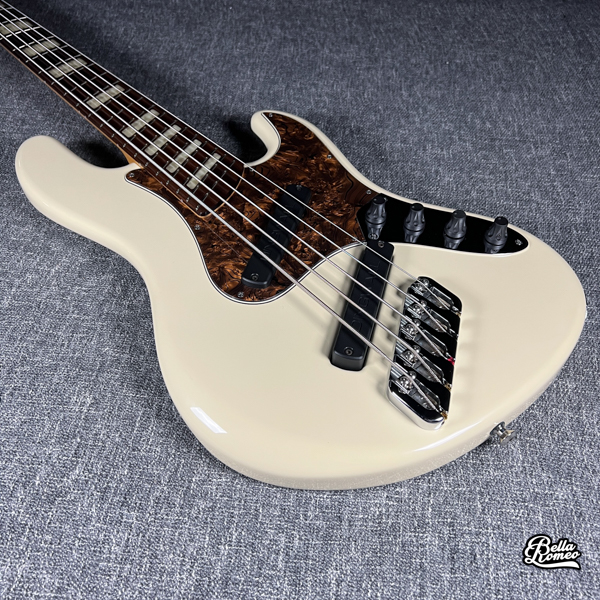 Dingwall Super J Olympic White 5-string Bass [Used] - Bella Romeo 