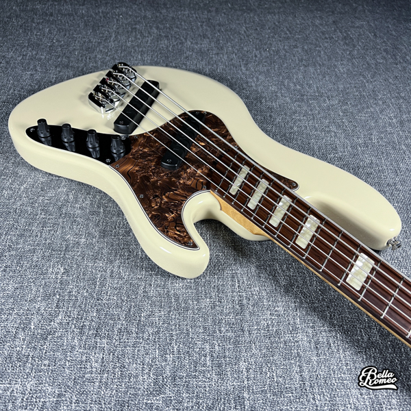 Dingwall Super J Olympic White 5-string Bass [Used] - Bella Romeo Music