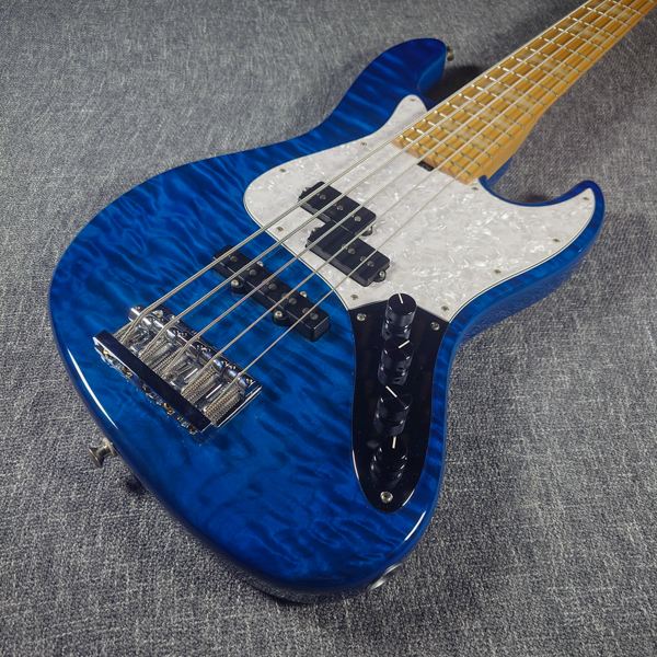 Sadowsky NYC Vintage 5 Custom / Transparent Blue Quilt P/J 5